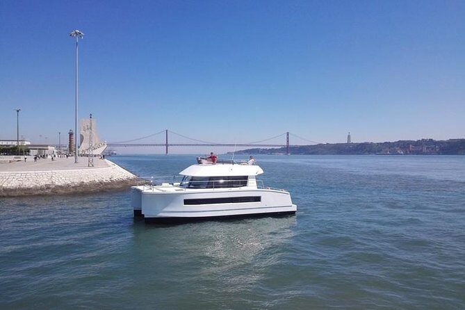 1H power catamaran up to 18 people in Lisbon - The 1-hour route: Belem Tower, bridge lines, and the Christ statue from the water