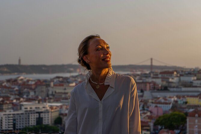 1h Secret Lisbon by Tuk Tuk - Mouraria, Graça & Alfama - Stop 3: Alfama’s medieval alleys for walkers and photographers