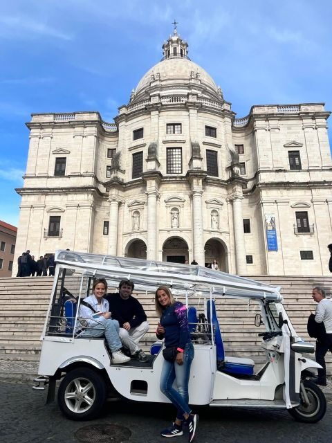 2-hour tour around Lisbon - Meeting at Av. da Liberdade and Getting Rolling Fast