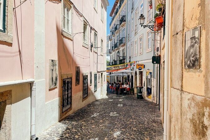 2 Hours Private Hills Historical Tour in Lisbon - Stop 2: Mosteiro de São Vicente de Fora and the pipe organ detail
