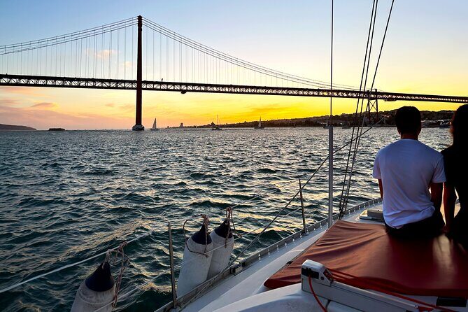 2 Hours Private Sailing Tour with Wine and Snacks - Why this 2-hour private sail feels like Lisbon’s best kind of shortcut