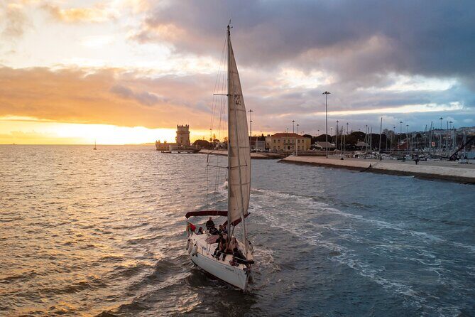 2 Hours Private Sailing Tour with Wine and Snacks - Where you start at Doca Alcântara, and how to plan your timing