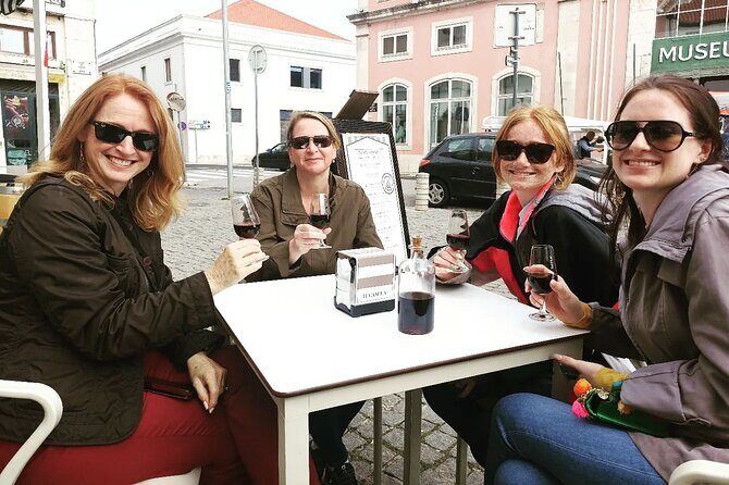 2H Tuk Tuk Tour Central Lisbon - A Smart Way to Get Oriented in Central Lisbon