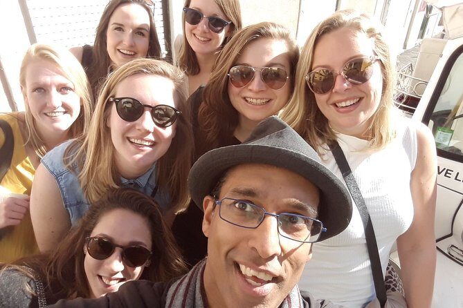 4 hour Lisbon Half Day Tour - The Essencial with "Ginjinha Taste" - Miradouro da Senhora do Monte and São Vicente de Fora: two different kinds of awe