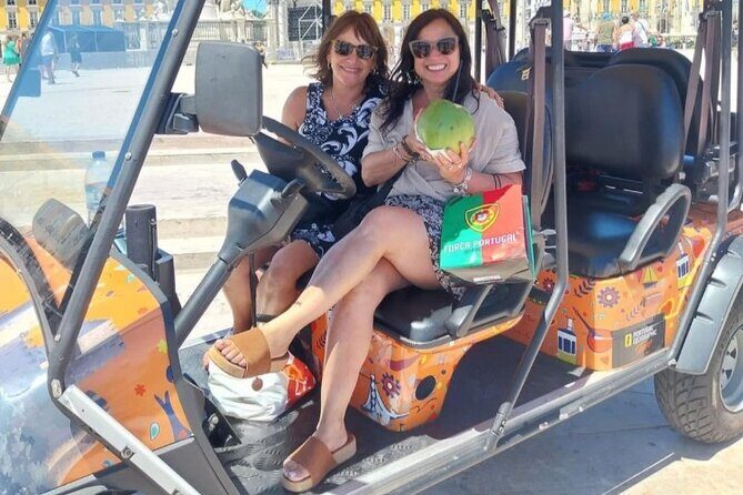 4-hour Tuk Tuk Tour of Belém, City Center, and Lisbon's Old Town - Government architecture and a calm park break near Jardim da Estrela