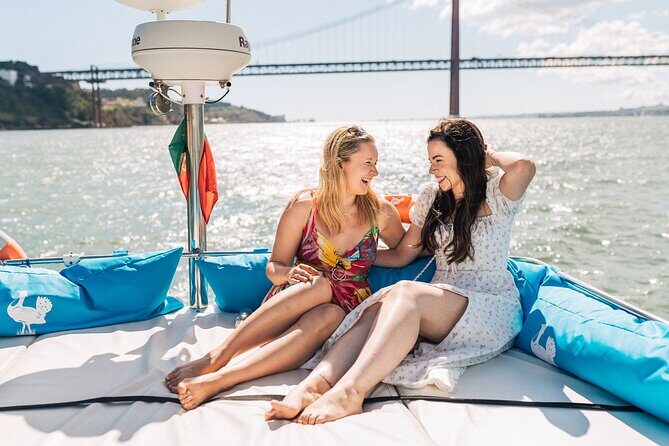4 Hours Private Tour with Dives in Catamaran in Lisbon - Doca de Belém boarding: wine, a security briefing, and Belém views