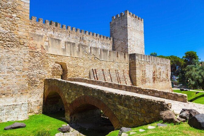 4h Exclusive Sail in Lisbon: Your Private Escape - Key points to know before you go
