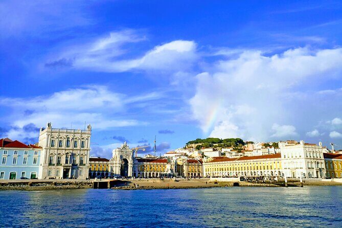 4h Exclusive Sail in Lisbon: Your Private Escape - Almada and the Cristo Rei viewpoint: Lisbon seen from across the river