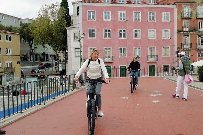 7 Hills and 14 Viewpoints - Lisbon E-Bike Tour - Price and value: what $54.42 buys you in Lisbon time