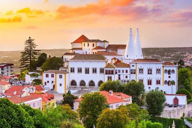 8-hour tour of Sintra via Cabo da Roca and Cascais - Sintra Historic Center and Pena Palace in About 3h30