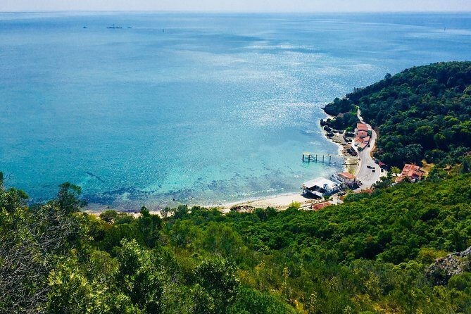 A PRIVATE afternoon south of Lisbon, mountain WINES and SECRET places! - Miradouro Portinho da Arrábida: time slows down for a reason