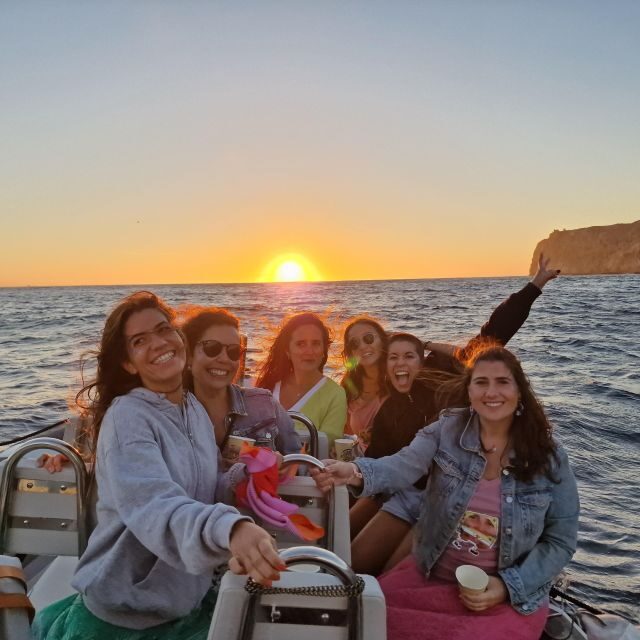 Arrábida Natural Park/Sesimbra: Sunset on Board with drinks - Praia da Mijona: the first taste of coastline scenery