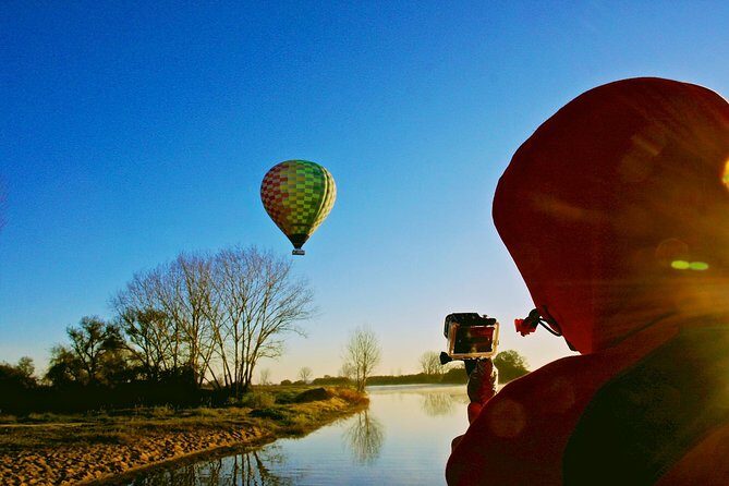 Balloon Ride with Complimentary Drink from Coruche - Getting There: The Morning Flow From the Meeting Point