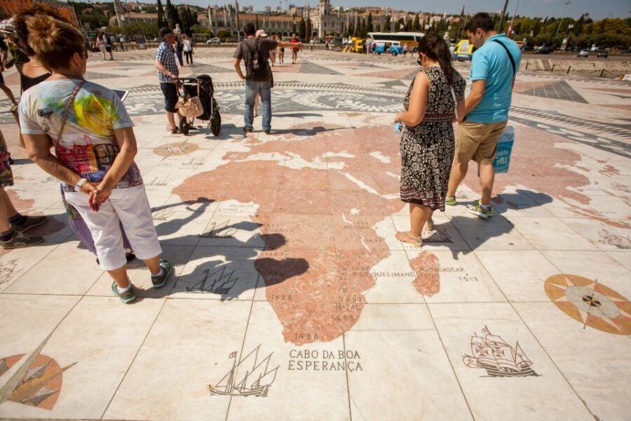 Belém: Lisbon 3-Hour Walking Tour - Torre de Belém: a waterfront landmark with 7 Wonders energy