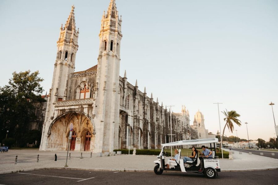 Belém: Private City Tour by Eco Tuk Tuk - Jerónimos Monastery and Manueline details you’ll actually notice