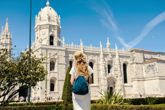 Belem Private Day Trip: History, Heritage & Local Tasting - Padrão dos Descobrimentos: Expo-Era Honor Meets Older Ambition
