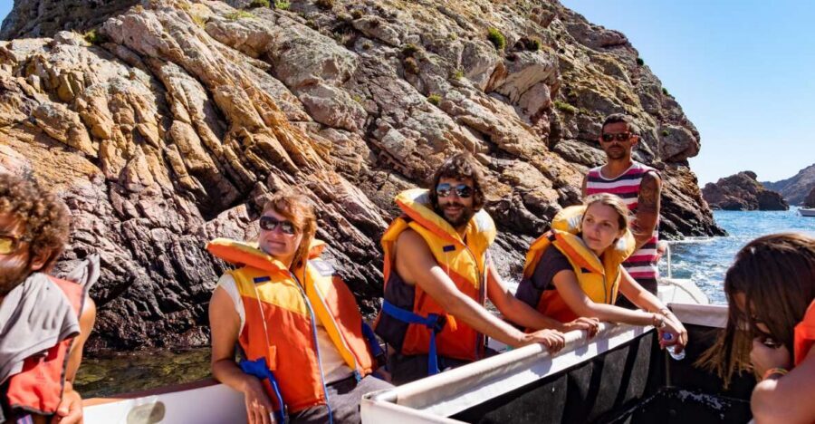 Berlengas The Atlantic Frontier: Day Tour from Lisbon - Caves and cliffs by glass-bottom boat: tide decides your exact route