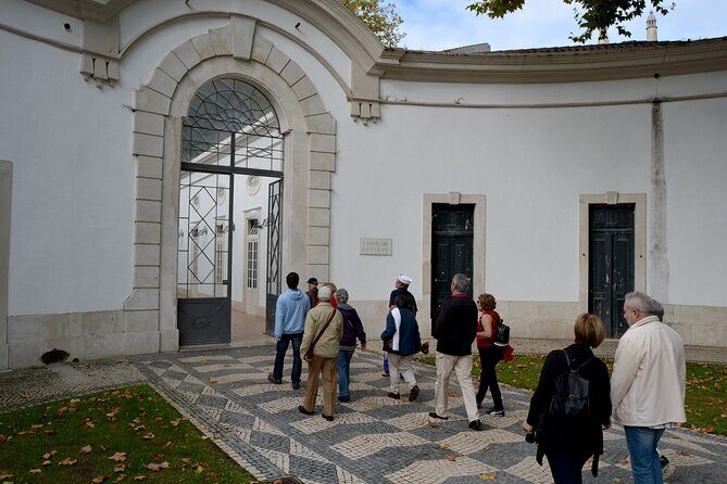 Best of Caldas da Rainha with a local guide - Small-group guide in English: why it changes everything
