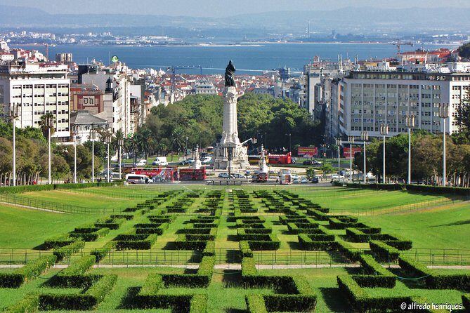 Best of Lisbon Small-Group Tour - Guide Style Can Make or Break the Day