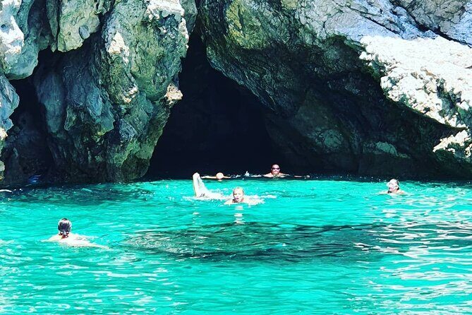 Boat Rental - Price and Value for Up to 10 People