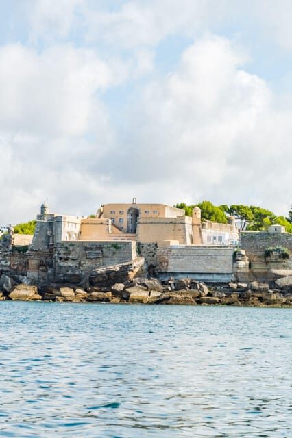 Boat tour: charming Cascais Coast to Lisbon lighthouse - Key things to know before you go