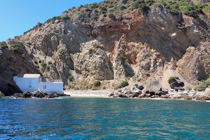 Boat Trip to Secret Bays and Beaches with Snorkeling - Why this small-boat trip from Sesimbra feels worth it