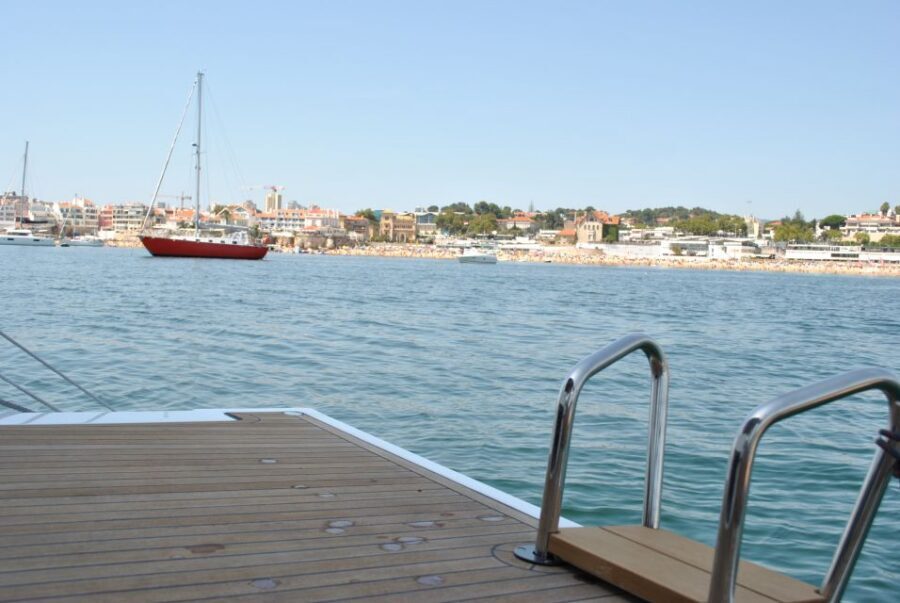 Cascais: Sailing Tour with Drink - Who should book this Cascais sailing tour with a drink (and who shouldn’t)