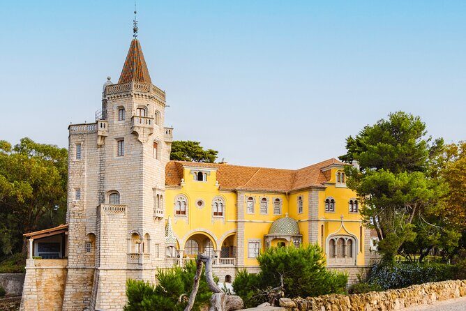 Cascais Scavenger Hunt and Sights Self-Guided Tour - Price and value: what $9.30 buys you in Cascais