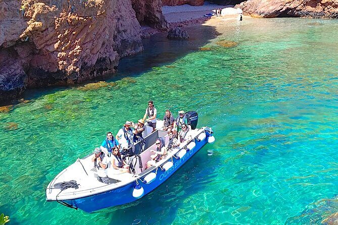 Catamaran trip to Berlengas Island + visit to the caves - The Caves by glass-bottom boat: what you’re really paying for