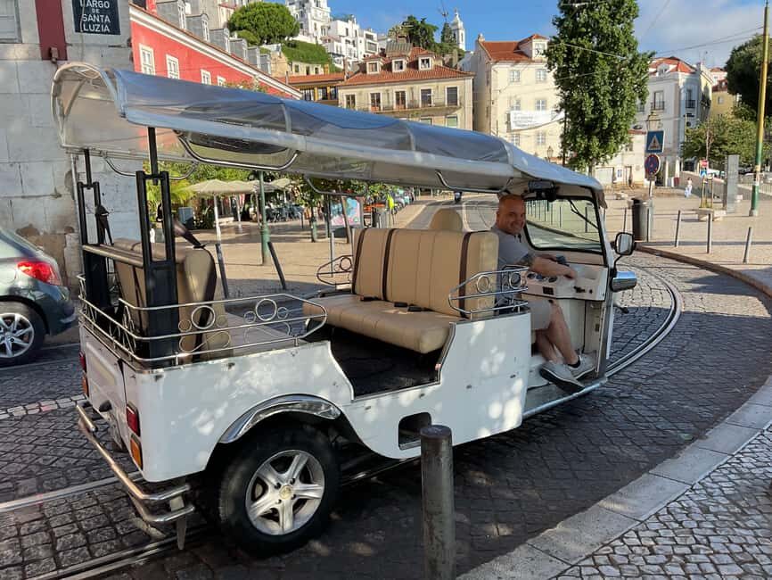 Chaparru's Tours_Lisbon:2-hour sightseeing tour by TukTuk - Lisbon by electric tuk tuk: short time, big payoff