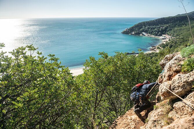 Climbing, Arrábida Natural Park, Setúbal, Sesimbra, near Lisbon - What the climbing actually feels like: low difficulty routes, with room to level up