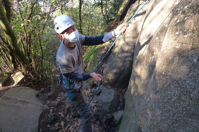 Climbing Experience in Sintra - Learning climbing basics: what you’re really practicing