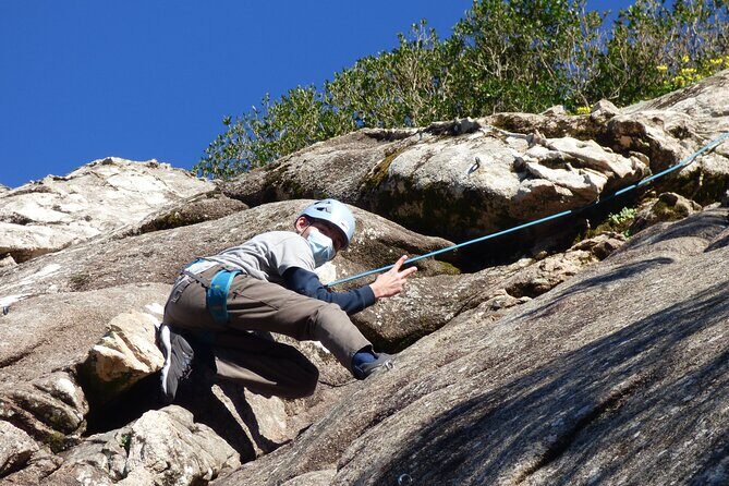 Climbing Experience in Sintra - Rapel, descent thrills, and keeping your head during the scary parts