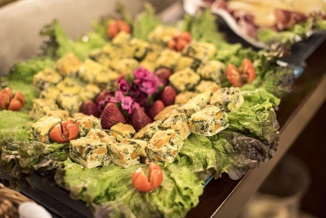 DINNER OR TAPAS in a Poruguese Home - The Starter Cheeseboard and Hams: Why This First Bite Matters