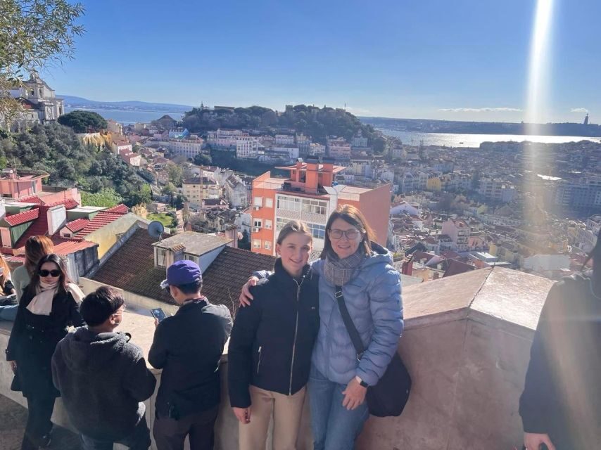 Discover Lisbon 4h Tuk Tuk - What you’ll get from a great guide (and why it matters)