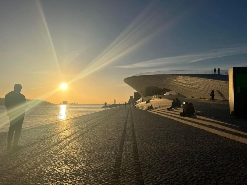 Discover Lisbon 4h Tuk Tuk - Should you book Discover Lisbon 4h Tuk Tuk?