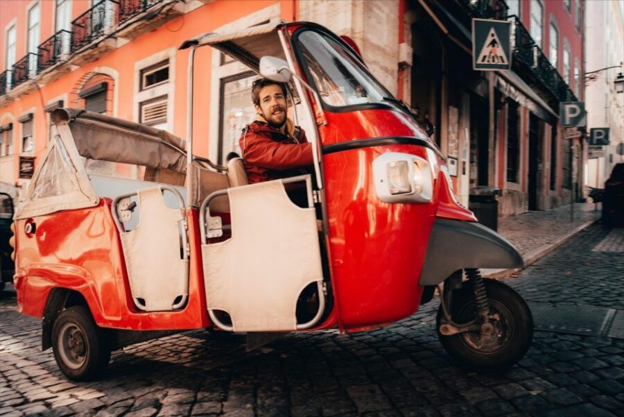Discover Lisbon: Tuk Tuk Tour - Meet Maria & João: Local Psychologists and Marketeers Turn Guides