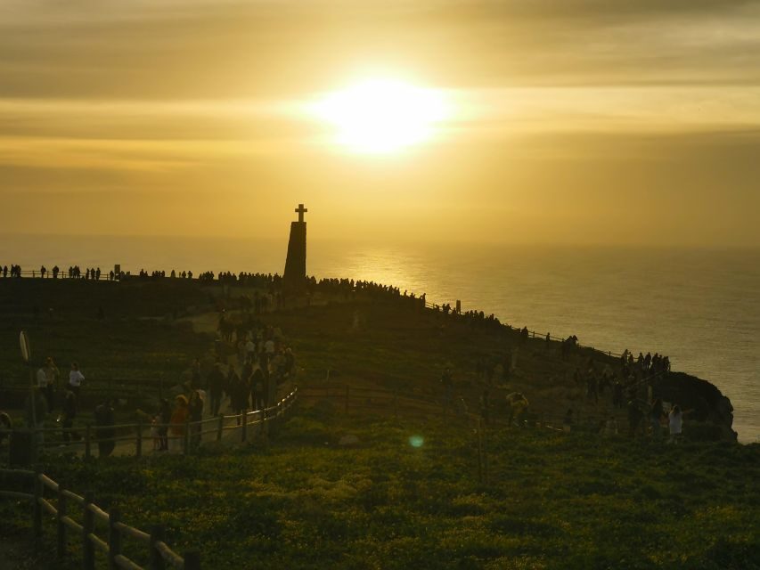 Discover Sintra and Cascais in a Portuguese 4WD - Azenhas do Mar and Praia Grande: The Coast Starts to Steal the Show