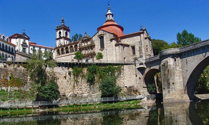 Douro Valley Private Day Trip from Lisbon: Vineyards & River View - Régua: the Port wine trade meets the modern valley