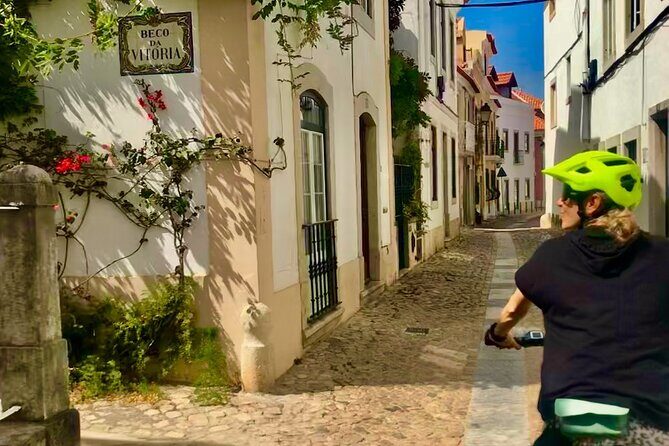 E-bike from Sintra Mountains to Cascais Sea with pickup in Lisbon - Down to Guincho Beach: a calm break with the ocean in your face