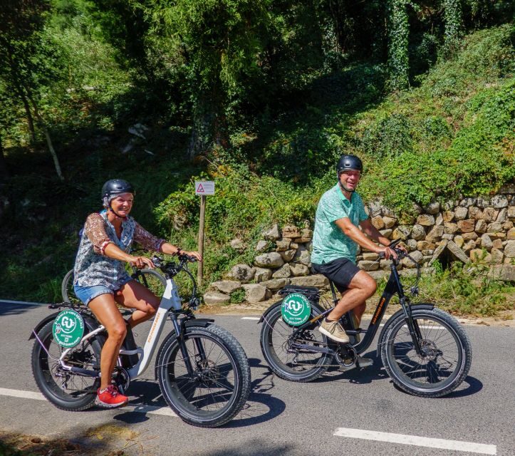 E- Bike Self Guide Tour - Getting rolling at the garage behind Sintra Station