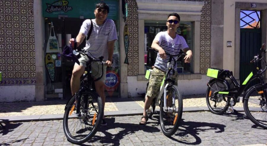 E- Bike Self Guide Tour - Sintra sights at your pace: town monuments and viewpoints