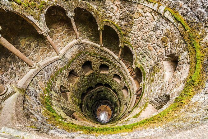 E-ticket to Quinta da Regaleira with audio and Sintra city audio - Downloading the e-ticket and audio: do this before you go