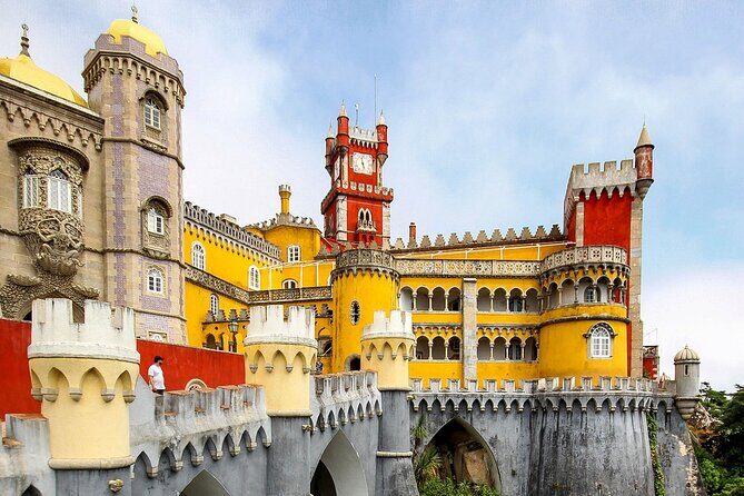 ECAR SelfDrive Amazing Sintra GPS/Audioguide EN ES FR IT DE DU - Who this Sintra e-car tour fits best