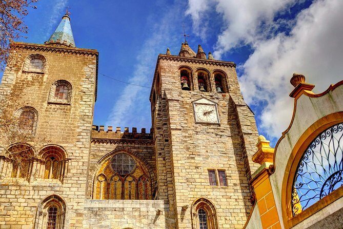Evora and Monsaraz Private Tour From Lisbon - Optional megaliths and the House of the Inquisition in Monsaraz