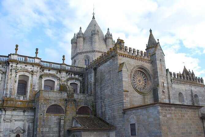 Evora Private Personalized Experience from Lisbon - UNESCO Évora: Roman Temple, cathedral sights, and the Bones Chapel