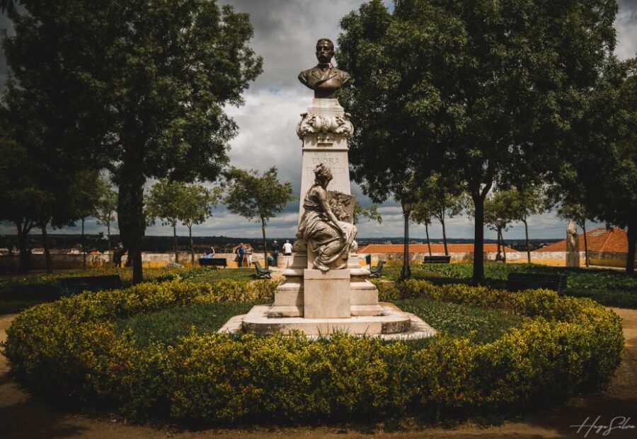 Évora: Tales and Legends Guided Walking Tour - Quick hits before you go