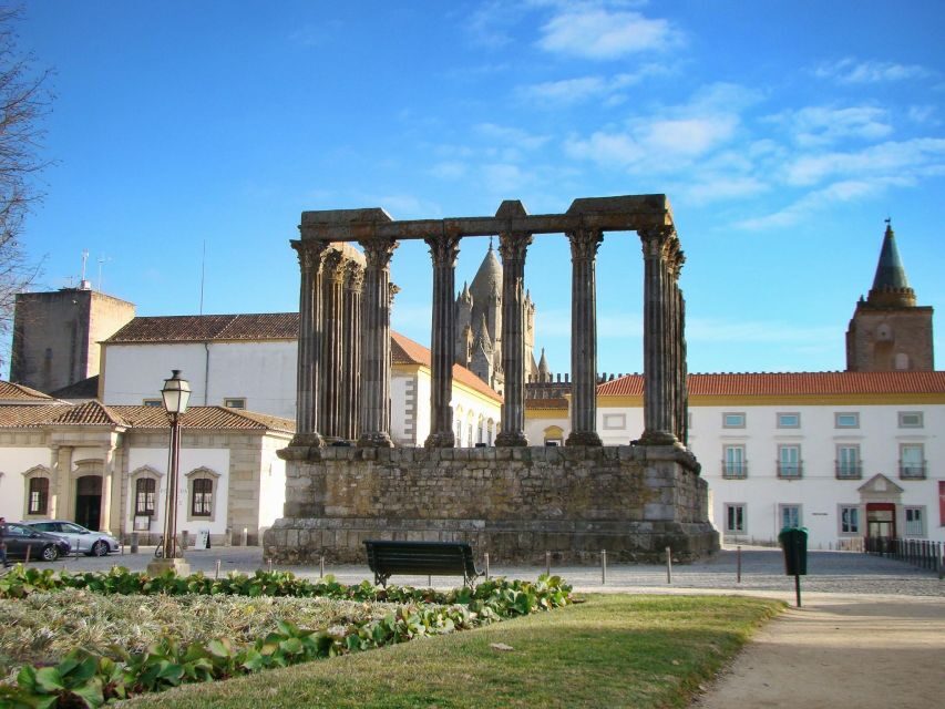 Évora Tour: Private and Customized tour Full and Half day - The drive from Lisbon: more than just getting there