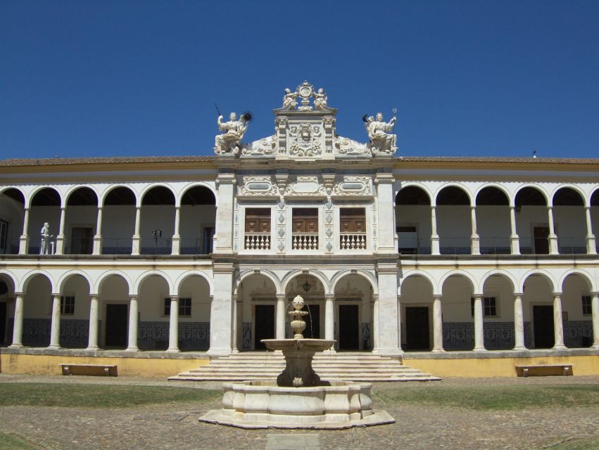 Évora Tour: Private and Customized tour Full and Half day - Cathedral (Sé de Évora): Gothic drama and rooftop views