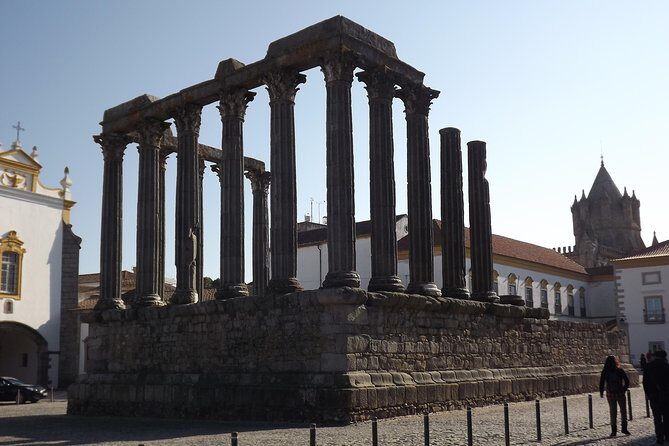 Évora Wine & Heritage Tour from Lisbon - Pacing, language changes, and why some days feel slower